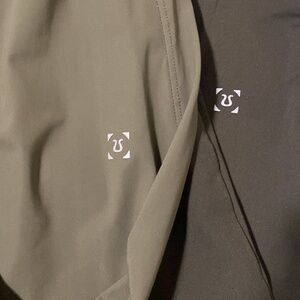 Lululemon M joggers
